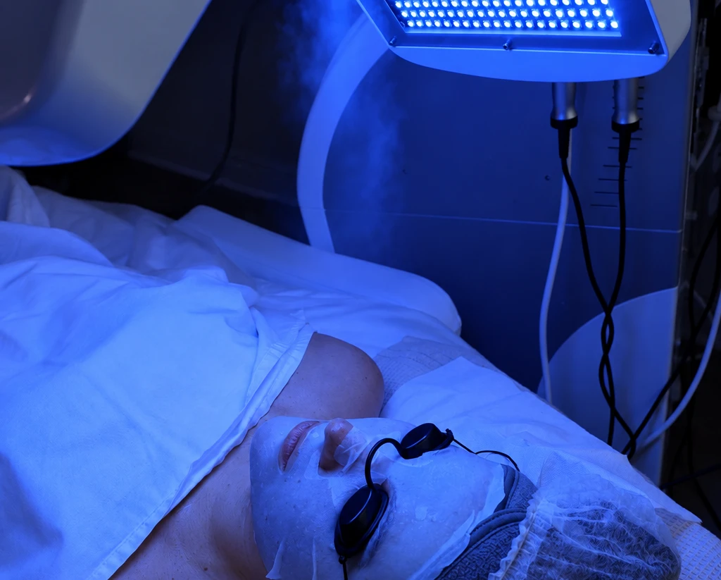 LED light therapy facial treatment